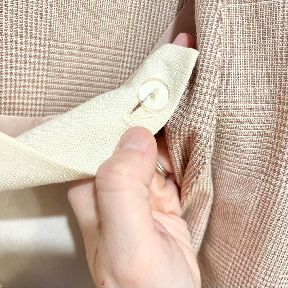 Vintage Ann Taylor Blazer Jacket Beige Long Lined Linen Blend Made In USA Sz 2 - Picture 7 of 13